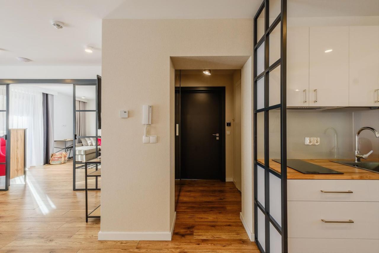 Rezydencja Ornak 5 - Stylowe Apartamenty Z Balkonami I Jacuzzi, 5 Min Pieszo Do Krupowek, Izby Podhalanskie Zakopane Exterior photo